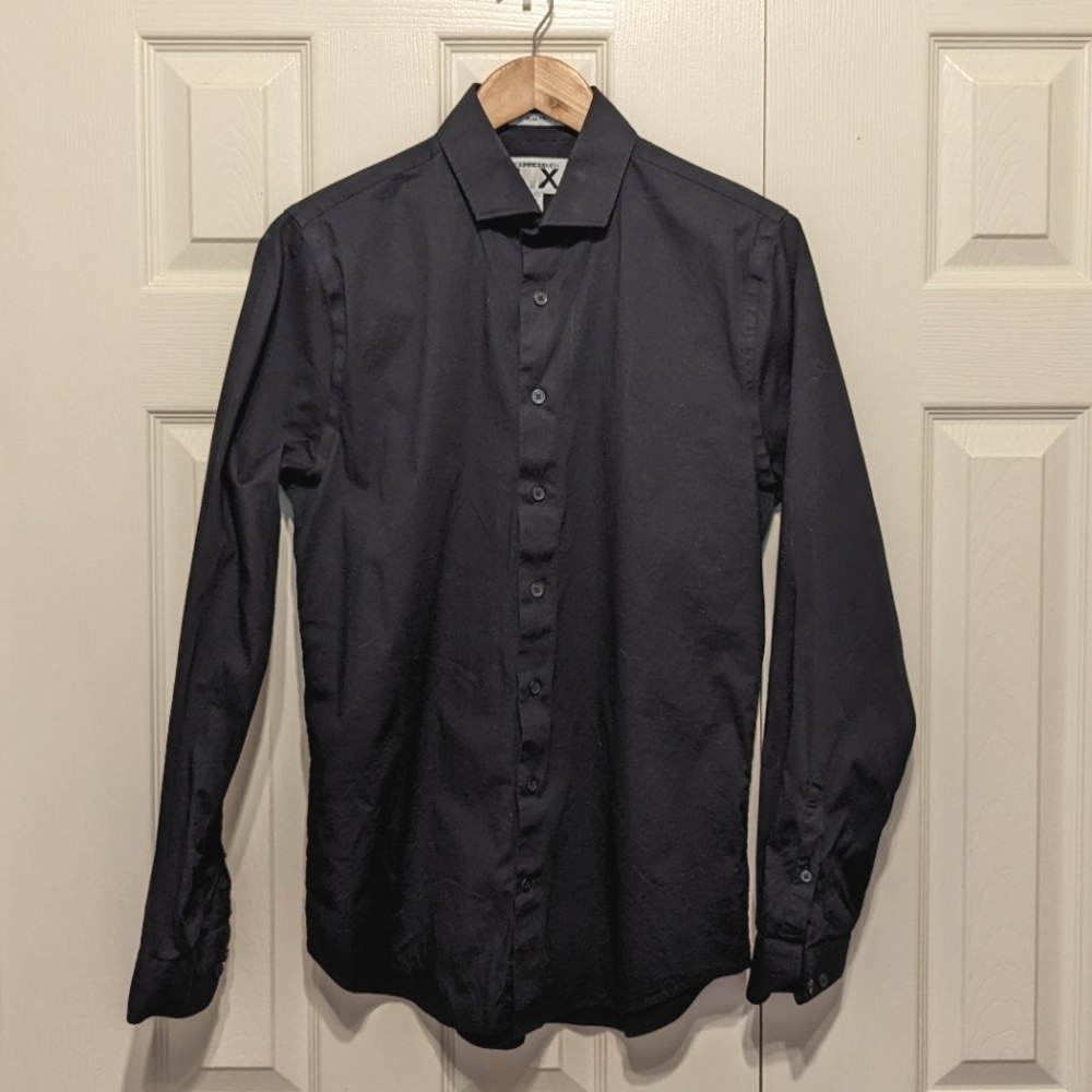 EUC slim fit Express button down dress shirt